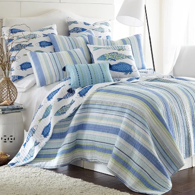 Catalina Printed Fish Decorative Pillow - Levtex Home 3 Catalina Printed Fish Decorative Pillow - Levtex Home - Image 3