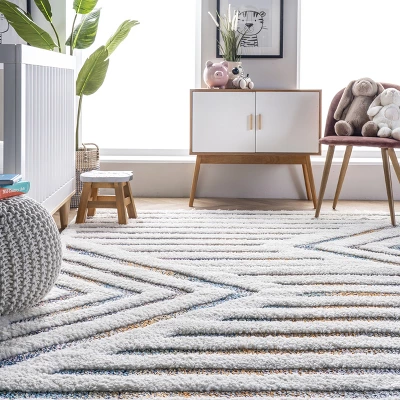 NuLOOM Bristol High-Low Geometric Tassel Area Rug 7 NuLOOM Bristol High-Low Geometric Tassel Area Rug - Image 7