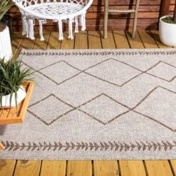 Derya Diamond Trellis Indoor/Outdoor Area Rug - JONATHAN Y -Home Decor Series Store GUEST 38e141f2 fb36 4a68 a624 b553d0df17b3
