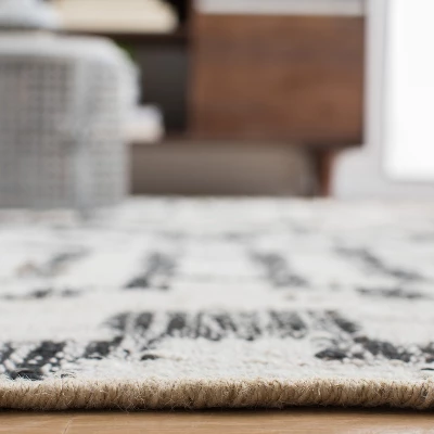 Natural Fiber NFB750 Hand Woven Area Rug - Safavieh 3 Natural Fiber NFB750 Hand Woven Area Rug - Safavieh - Image 3