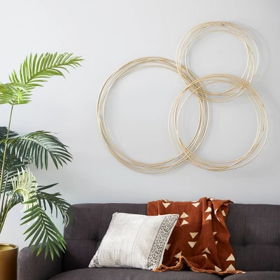 Metal Plate Overlapping Ring Wall Decor - CosmoLiving By Cosmopolitan 5 Metal Plate Overlapping Ring Wall Decor - CosmoLiving By Cosmopolitan - Image 5