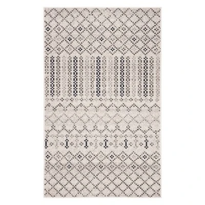 Sharron Geometric Design Area Rug - Safavieh 3 Sharron Geometric Design Area Rug - Safavieh - Image 3