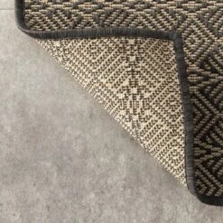 NuLOOM Margo Aztec Diamonds Indoor And Outdoor Area Rug 15 NuLOOM Margo Aztec Diamonds Indoor And Outdoor Area Rug -Home Decor Series Store GUEST 8252ef6a f67d 45a4 8f41 9a74bfc2e6ad