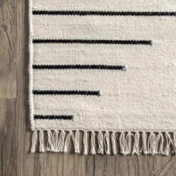 NuLOOM Delora Bohemian Wool Blend Tasseled Area Rug -Home Decor Series Store GUEST 865ec371 d8e1 498b 889f 315b43a29a3f