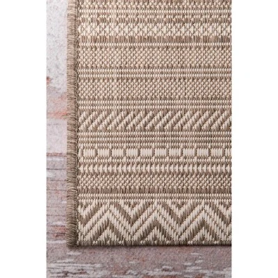 NuLOOM Erlinda Outdoor Area Rug 2 NuLOOM Erlinda Outdoor Area Rug - Image 2