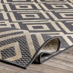 NuLOOM Jayne Geometric Diamond Indoor/Outdoor Area Rug -Home Decor Series Store GUEST a12699c0 e5ec 431b a790 240c5e5adb4e