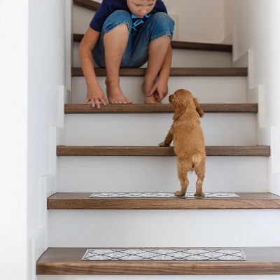 World Rug Gallery Contemporary Trellis Non-Slip Stair Treads 7 World Rug Gallery Contemporary Trellis Non-Slip Stair Treads - Image 7