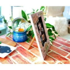 Silver Buffalo Friends Central Perk Die-Cut Photo Frame | 4 X 6 Inches -Home Decor Series Store GUEST b2592c3c 393d 453c aeb7 5d64a5232082