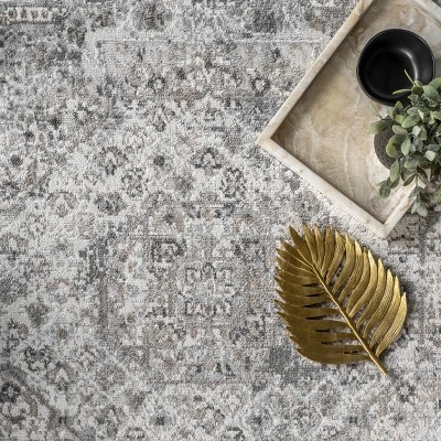 NuLOOM Lola Distressed Medallion Area Rug 5 NuLOOM Lola Distressed Medallion Area Rug - Image 5