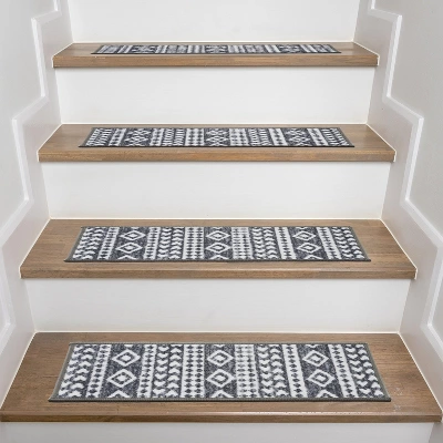 World Rug Gallery Geometric Bohemian Non-Slip Stair Treads 5 World Rug Gallery Geometric Bohemian Non-Slip Stair Treads - Image 5