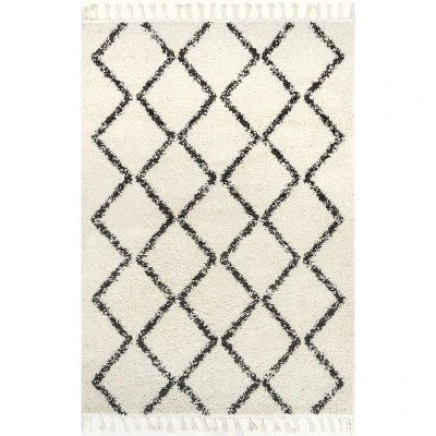 NuLOOM Michelle Diamond Trellis Tassel Area Rug 9 NuLOOM Michelle Diamond Trellis Tassel Area Rug - Image 9